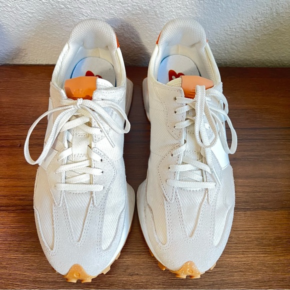 New Balance 327 White Orange Gum Sole Sneakers Women’s 9.5 B WS327RA - Picture 3 of 10